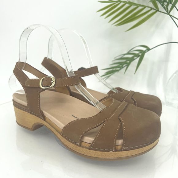 Dansko Shoes - Dansko Women's Betsey Pump Size 38 7.5 Clog Block Heel Platform Ankle Strap Tan